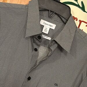 Calvin Klein long sleeve dress shirt stretch, cotton slim fit